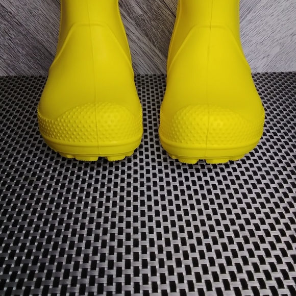 Crocs Toddler Handle It Rain Boots Size: c6 Unisex Yellow - Picture 7 of 10